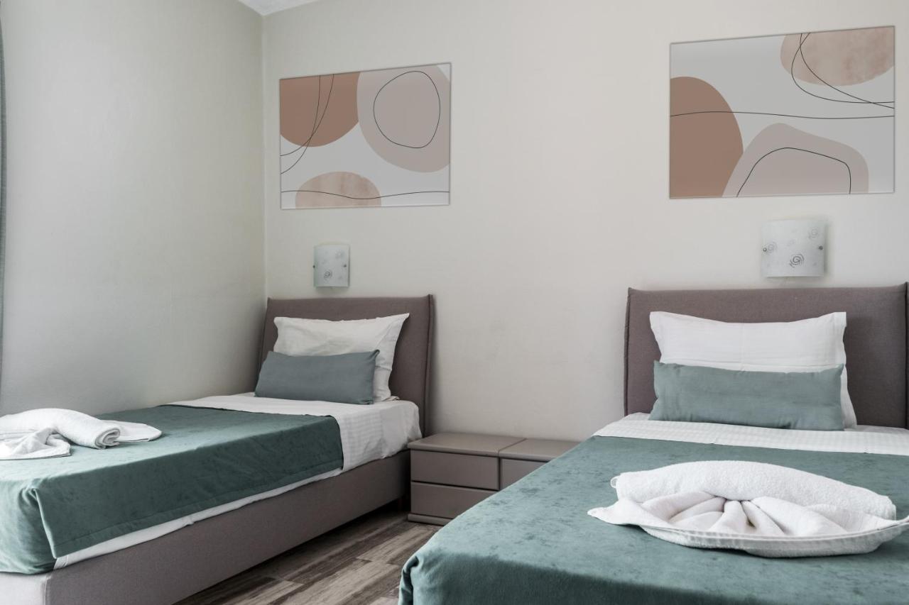 Niriides Luxury Villas Hersonissos  Exterior photo